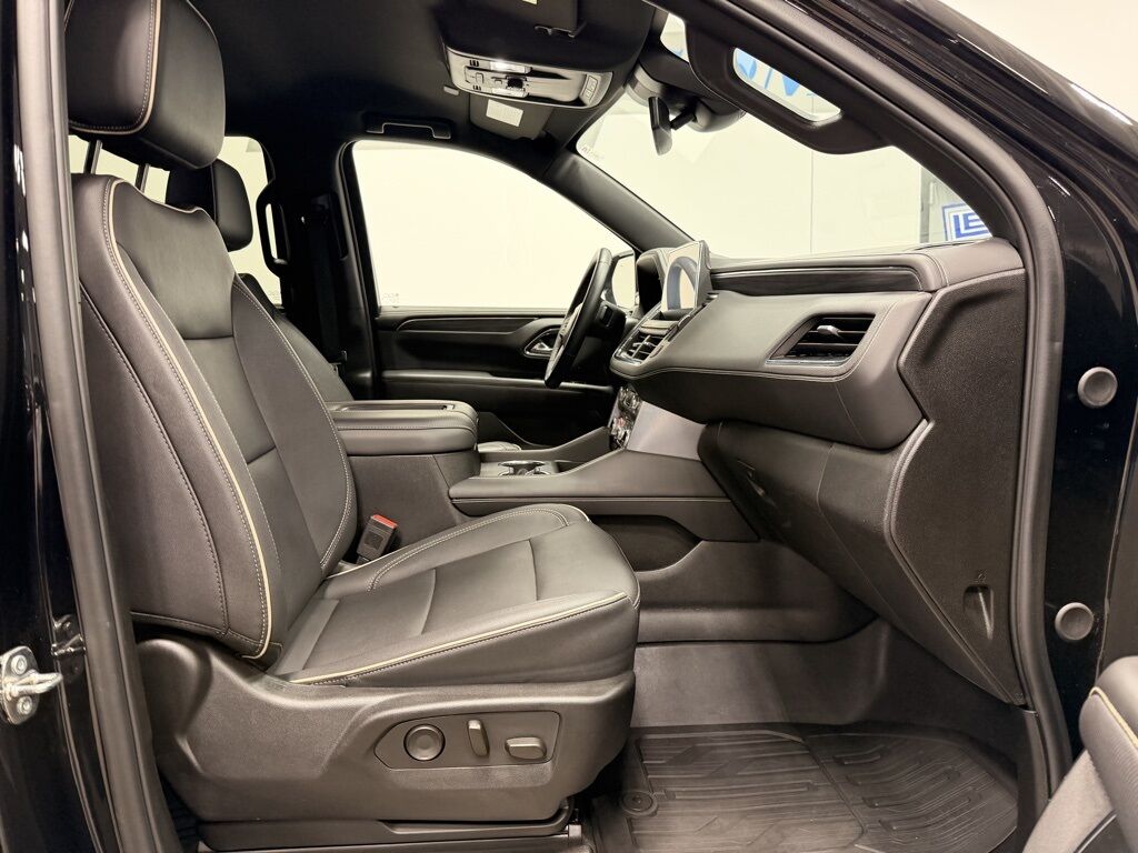 2023 GMC Yukon SLT 4WD Minocqua WI 2023 GMC Yukon SLT 4WD Minocqua WI