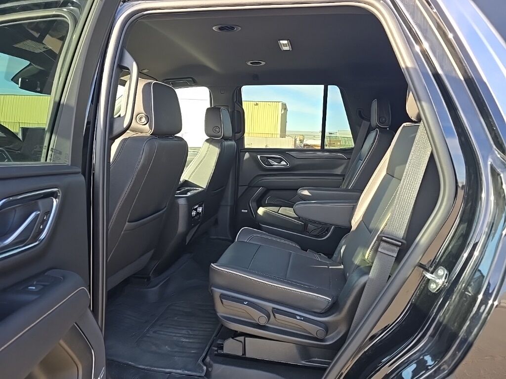 2023 GMC Yukon SLT 4WD Minocqua WI 2023 GMC Yukon SLT 4WD Minocqua WI