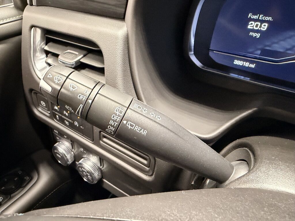 2023 GMC Yukon SLT 4WD Minocqua WI 2023 GMC Yukon SLT 4WD Minocqua WI