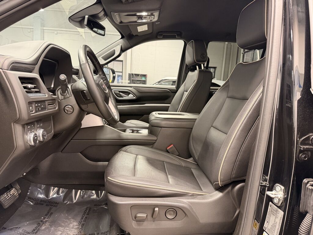 2023 GMC Yukon SLT 4WD Minocqua WI 2023 GMC Yukon SLT 4WD Minocqua WI