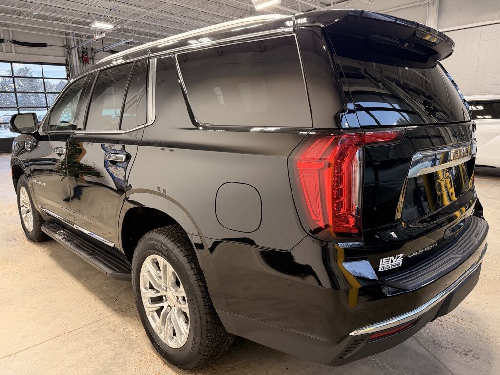 2023 GMC Yukon SLT 4WD Minocqua WI 2023 GMC Yukon SLT 4WD Minocqua WI