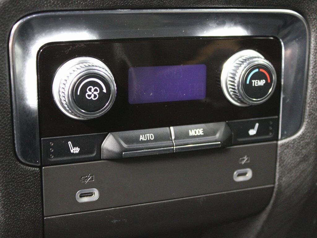 2023 GMC Yukon XL AT4 4WD Fond du Lac WI