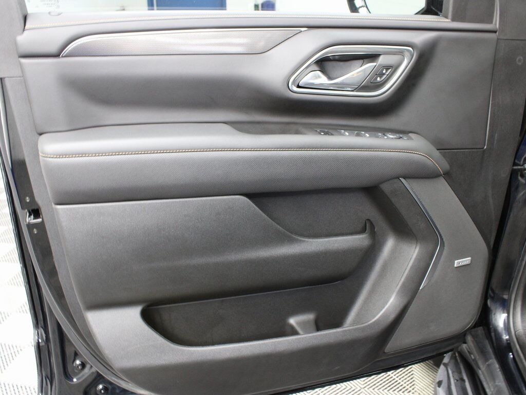 2023 GMC Yukon XL AT4 4WD Fond du Lac WI