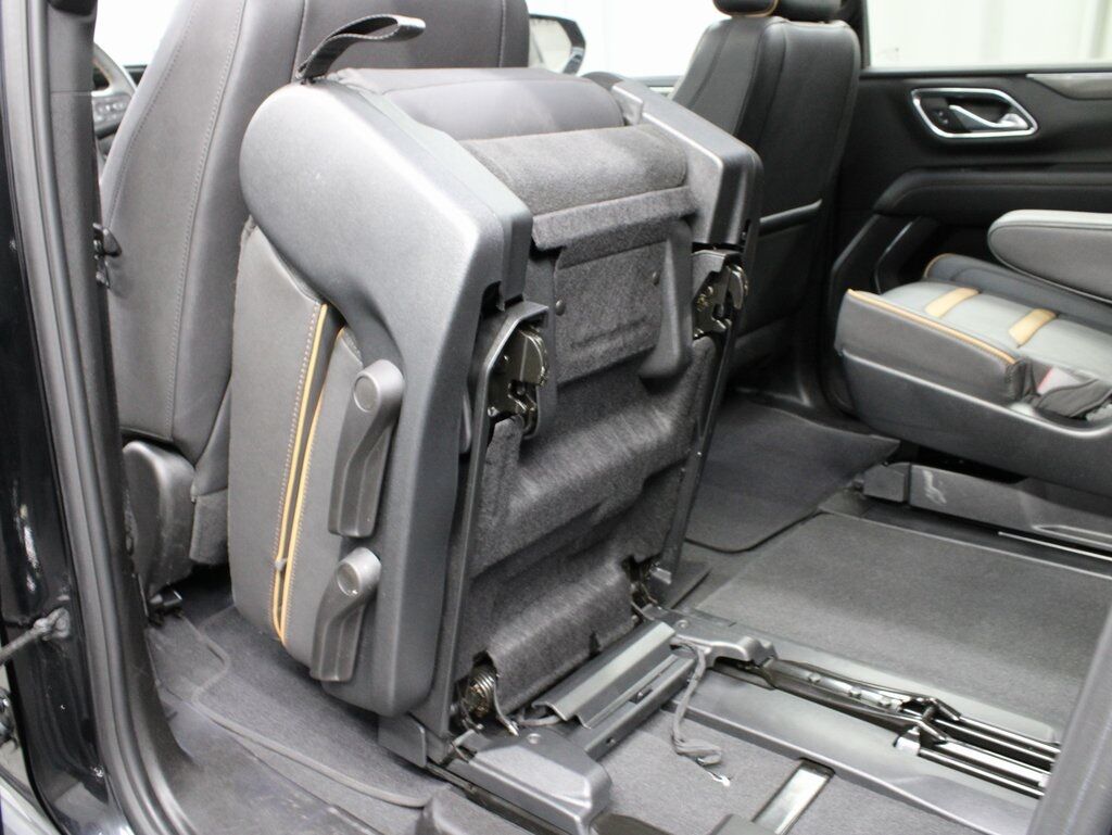 2023 GMC Yukon XL AT4 4WD Fond du Lac WI