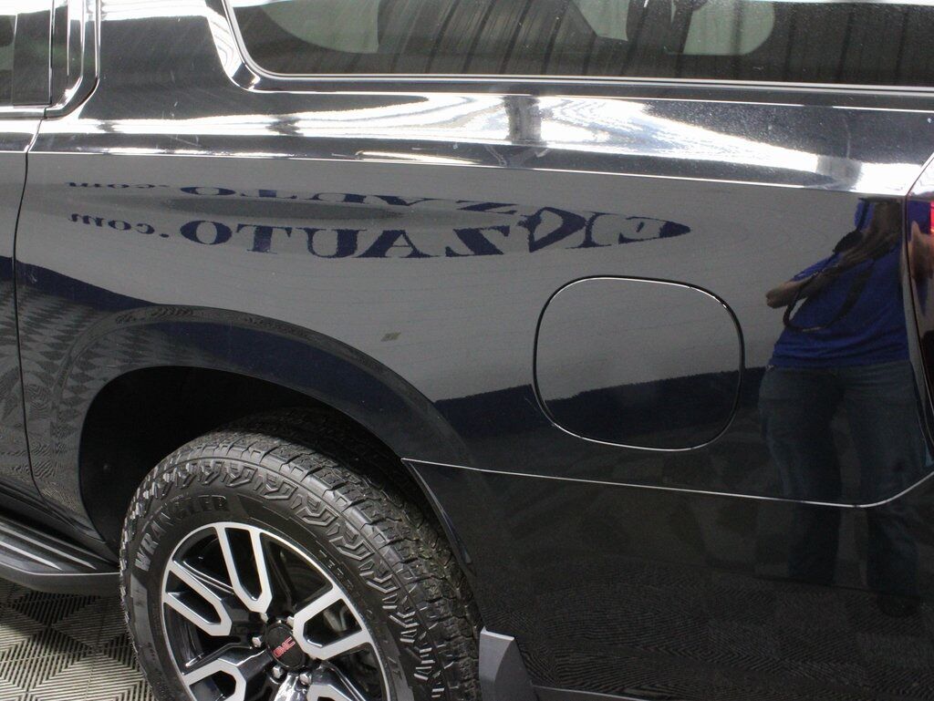 2023 GMC Yukon XL AT4 4WD Fond du Lac WI