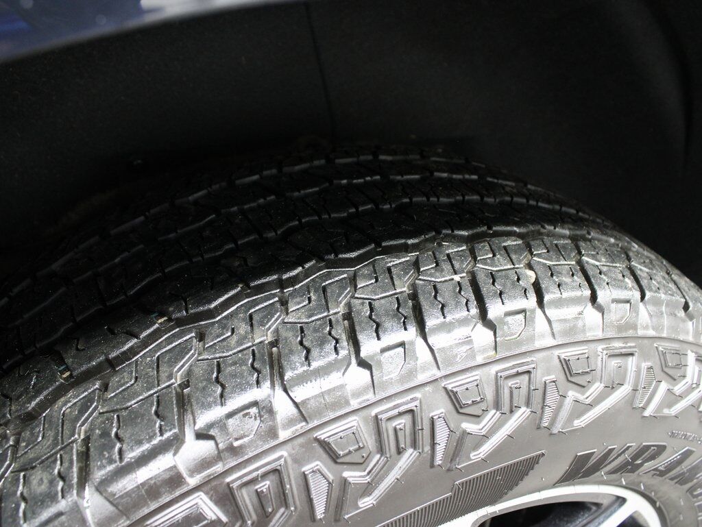 2023 GMC Yukon XL AT4 4WD Fond du Lac WI