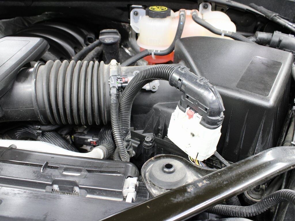 2023 GMC Yukon XL AT4 4WD Fond du Lac WI