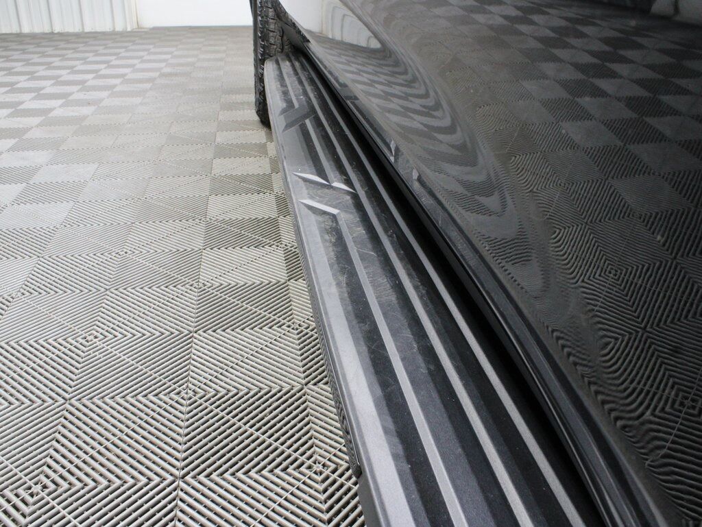 2023 GMC Yukon XL AT4 4WD Fond du Lac WI