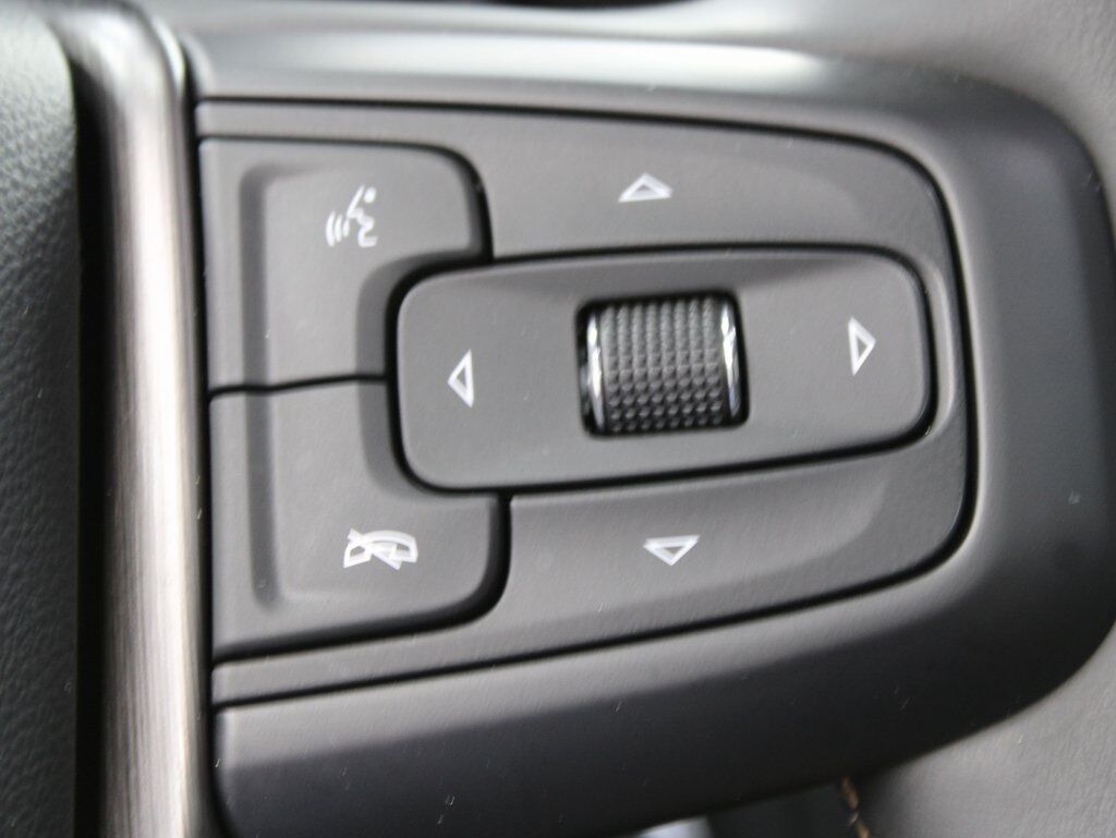 2023 GMC Yukon XL AT4 4WD Fond du Lac WI