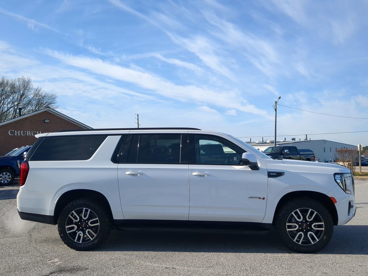 2023 GMC Yukon XL AT4 Appleton WI