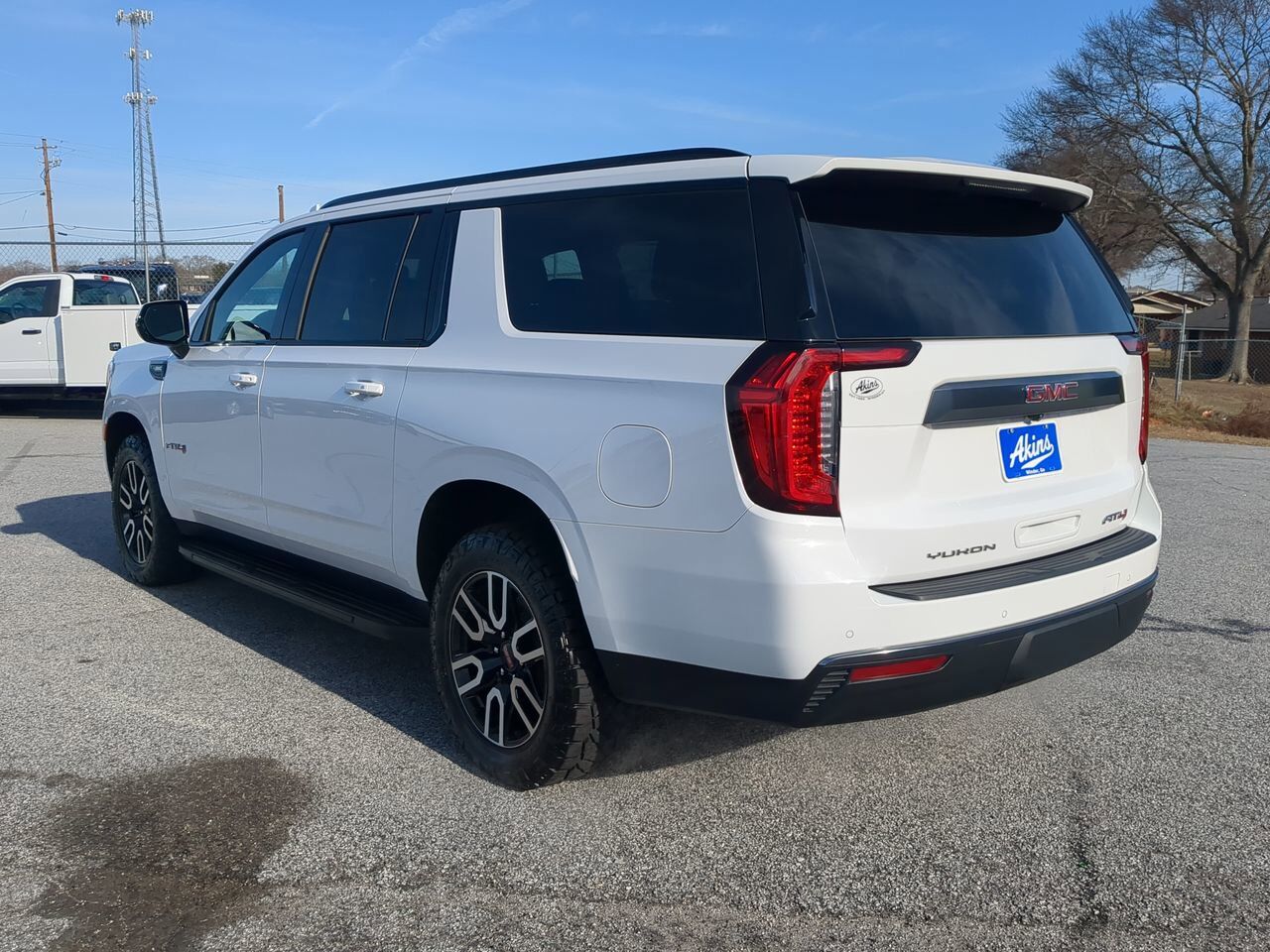 2023 GMC Yukon XL AT4 Appleton WI