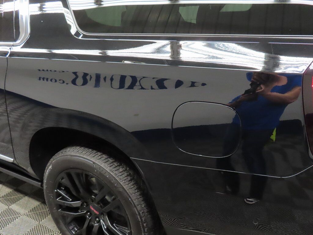 2023 GMC Yukon XL Denali 4WD Fond du Lac WI 2023 GMC Yukon XL Denali 4WD Fond du Lac WI