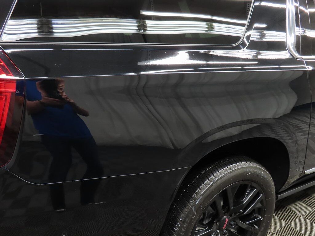 2023 GMC Yukon XL Denali 4WD Fond du Lac WI 2023 GMC Yukon XL Denali 4WD Fond du Lac WI