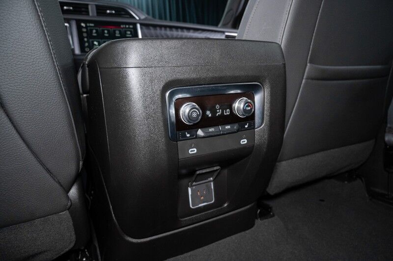 2023 GMC Yukon XL Denali SUV Scottsdale AZ