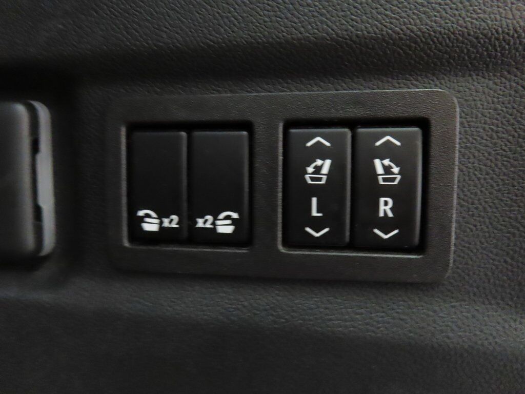 2023 GMC Yukon XL Denali Ultimate 4WD 7 Passenger Minocqua WI