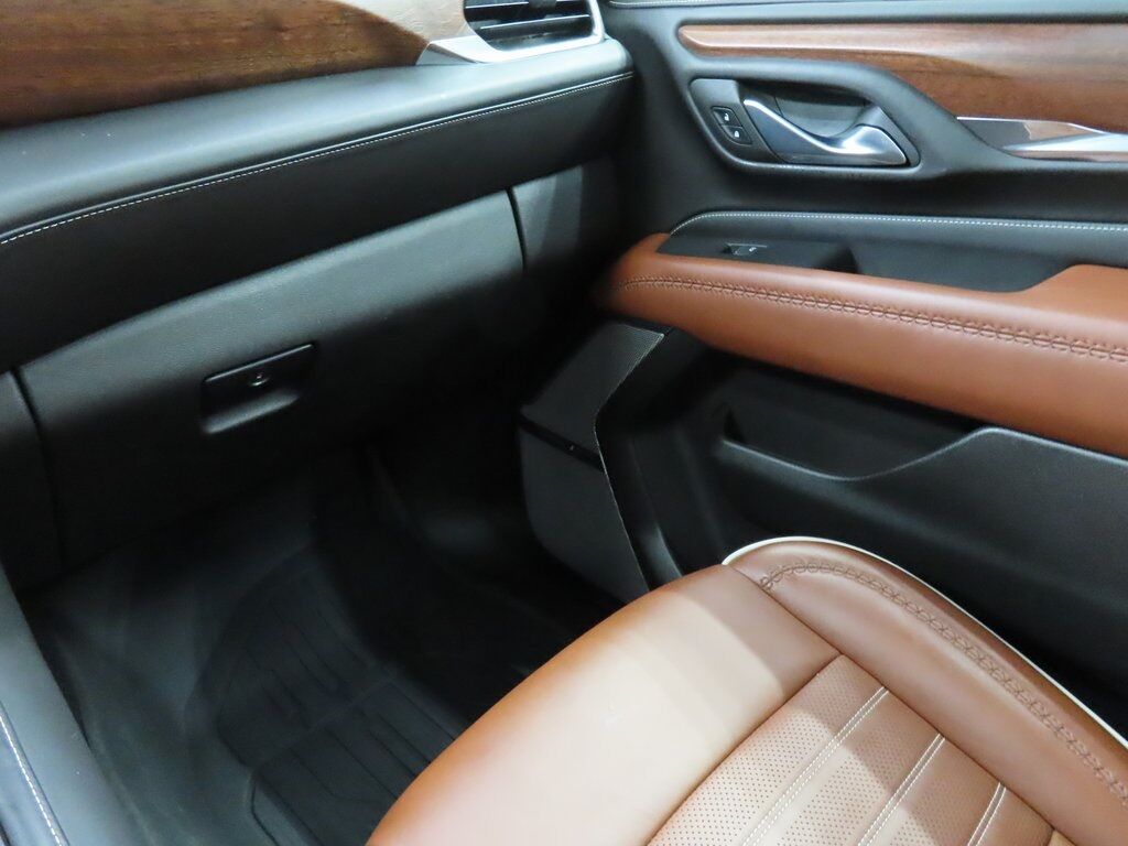 2023 GMC Yukon XL Denali Ultimate 4WD 7 Passenger Minocqua WI