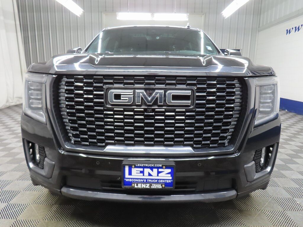 2023 GMC Yukon XL Denali Ultimate 4WD 7 Passenger Minocqua WI