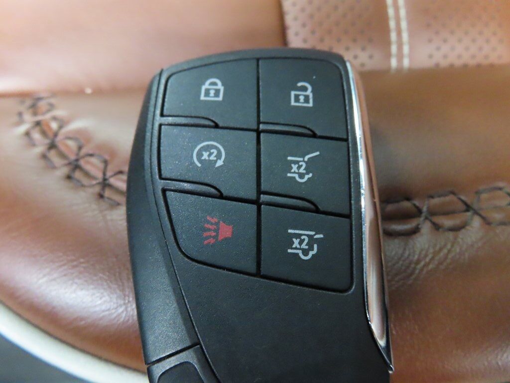 2023 GMC Yukon XL Denali Ultimate 4WD Minocqua WI 2023 GMC Yukon XL Denali Ultimate 4WD Minocqua WI