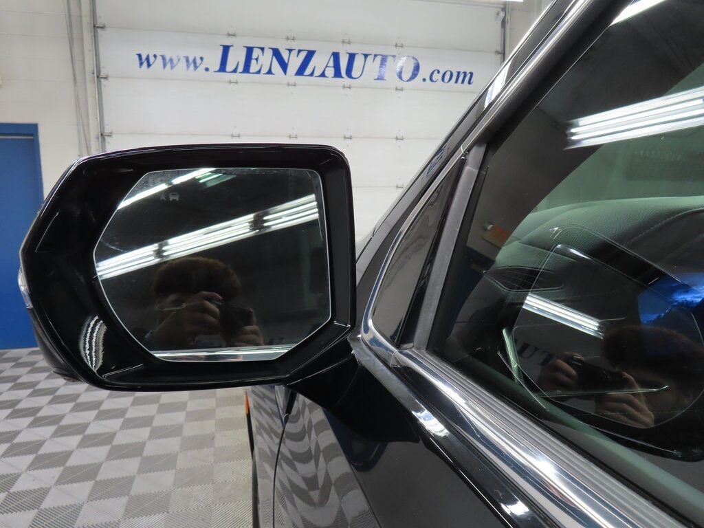 2023 GMC Yukon XL Denali Ultimate 4WD Minocqua WI 2023 GMC Yukon XL Denali Ultimate 4WD Minocqua WI