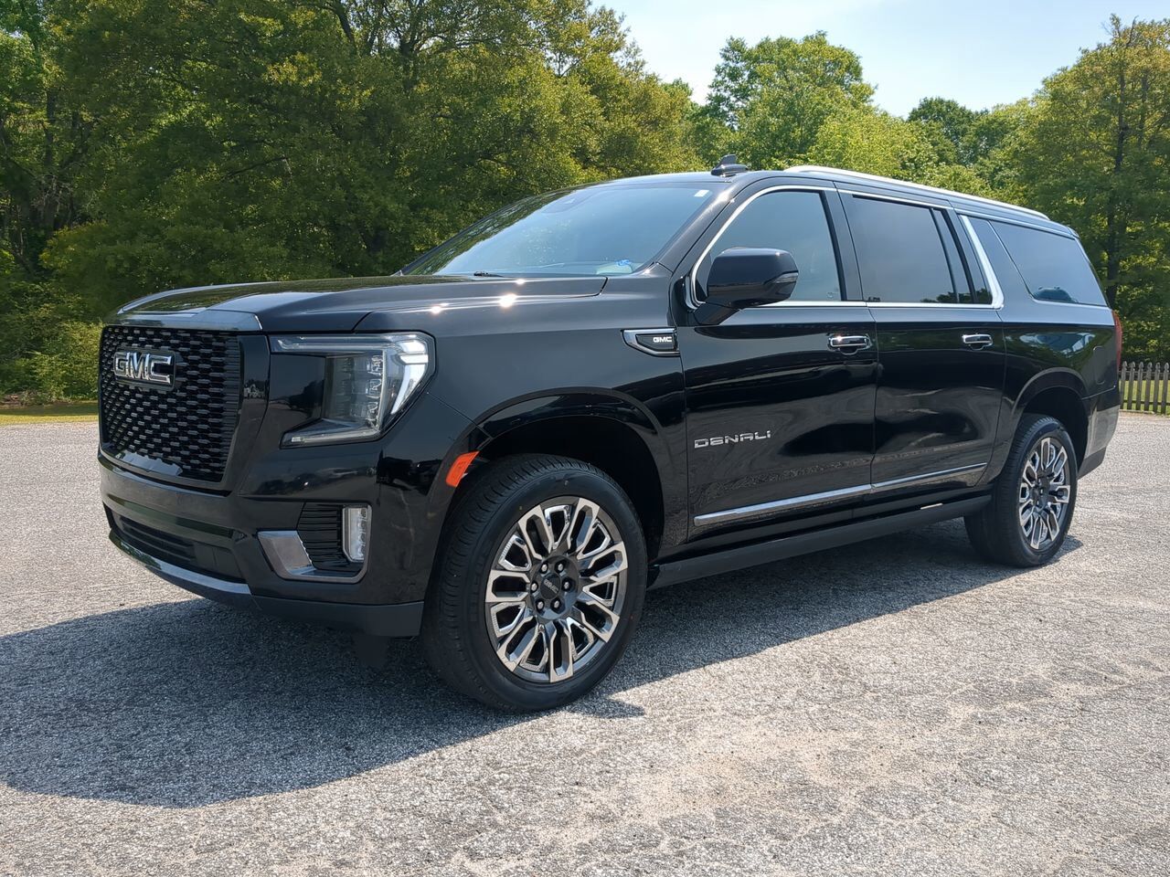 2023 GMC Yukon XL Denali Ultimate Appleton WI