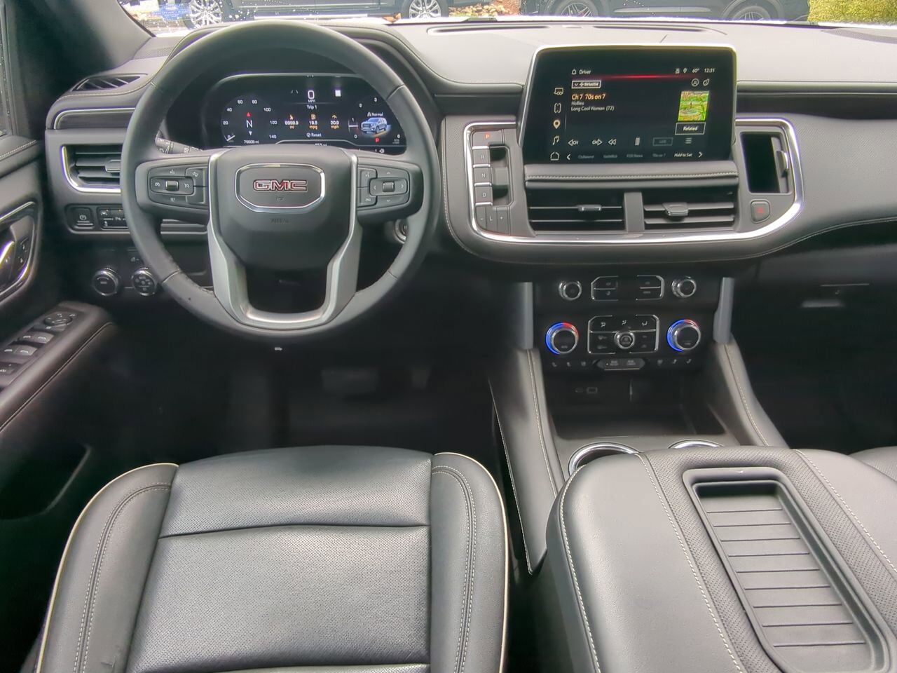 2023 GMC Yukon XL SLT Appleton WI