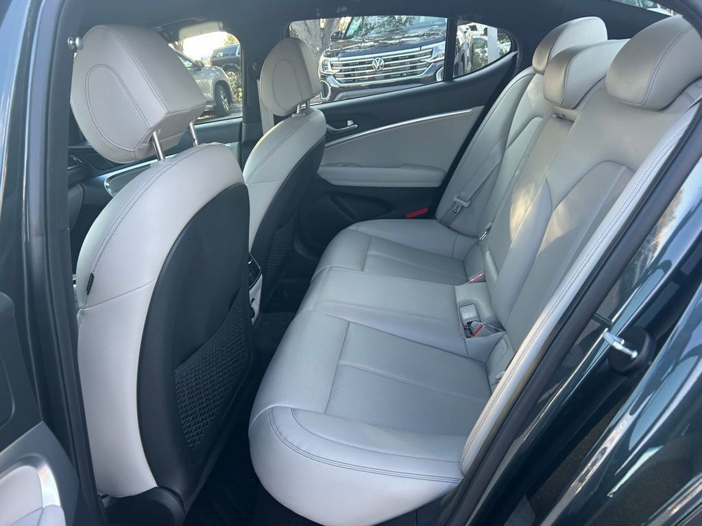 2023 Genesis G70 2.0T Tampa FL