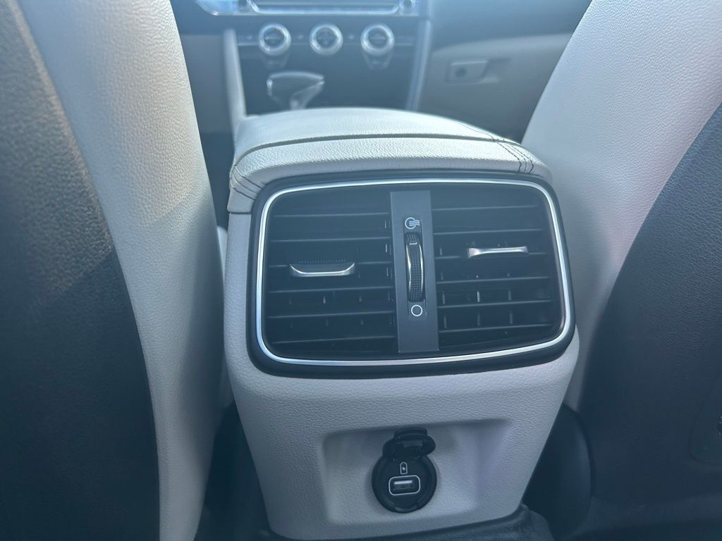 2023 Genesis G70 2.0T Tampa FL