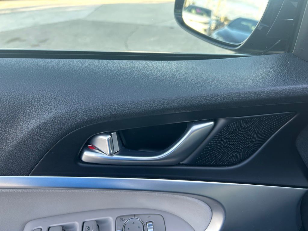 2023 Genesis G70 2.0T Tampa FL