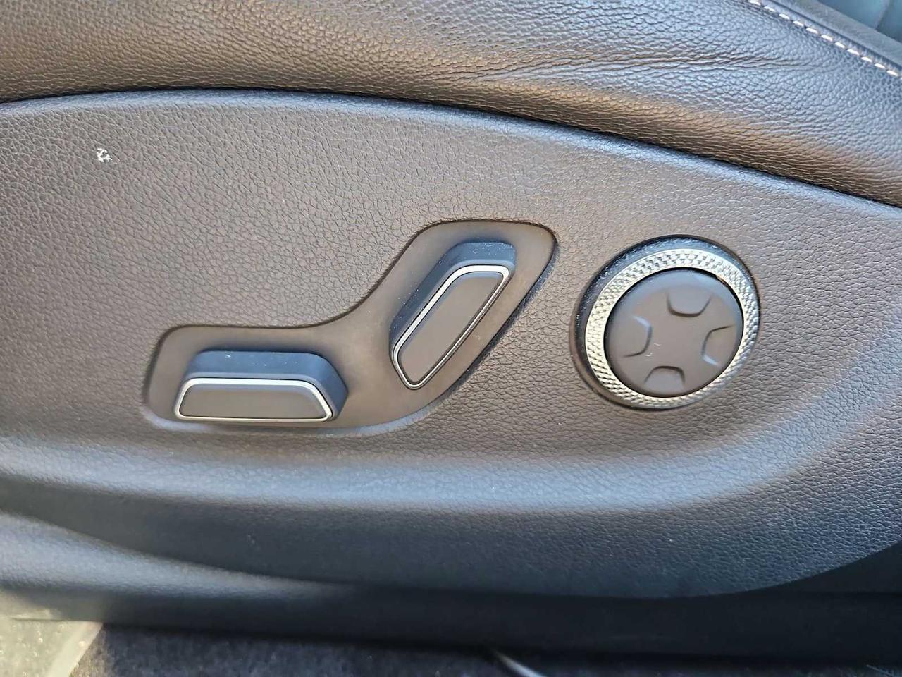 2023 Genesis G80 2.5T Irving TX