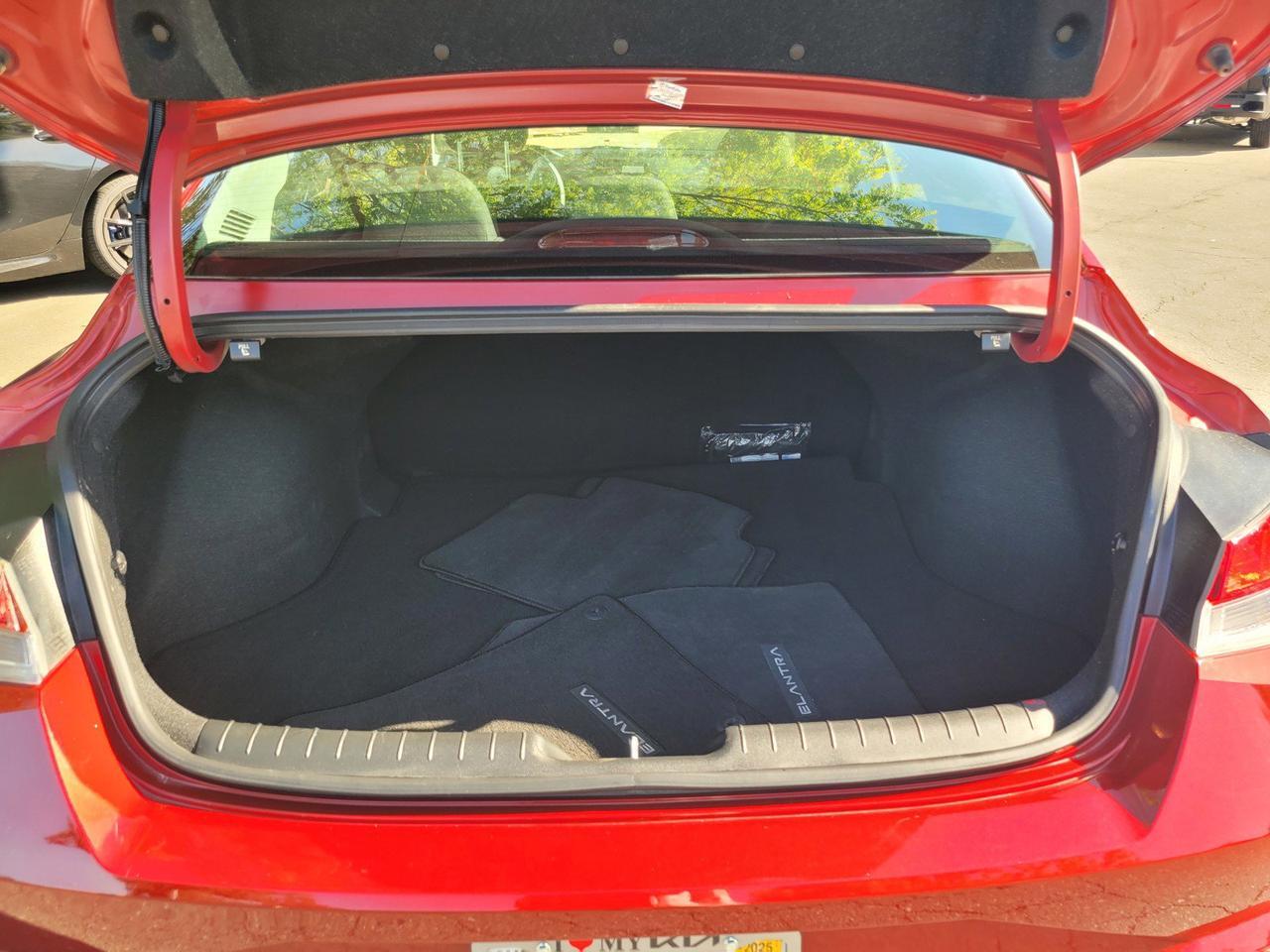 2023 HYUNDAI ELANTRA SEL Roseville CA