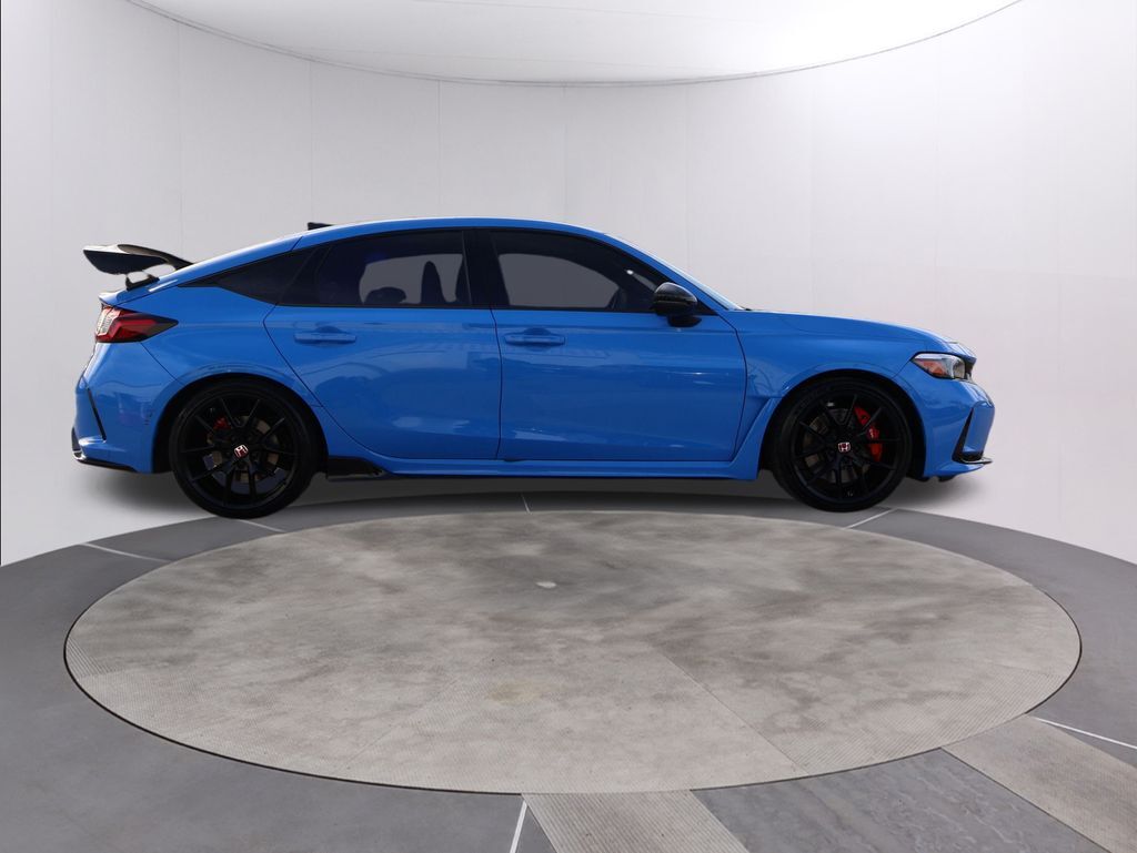 2023 Honda Civic Type R Base