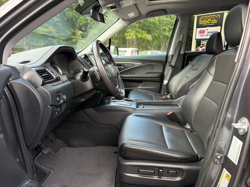 2023 Honda Ridgeline RTL Webster MA 2023 Honda Ridgeline RTL Webster MA