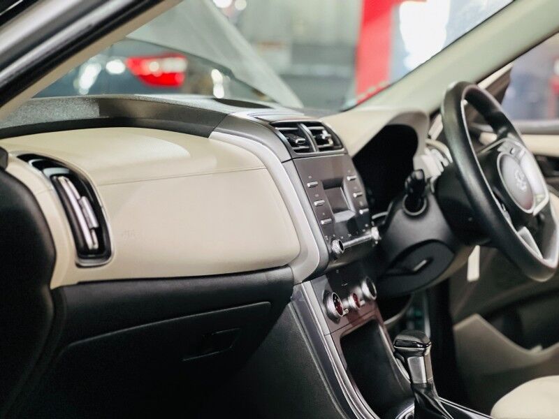 2023 Hyundai Creta GL (1.5L Petrol) Vaitele 2023 Hyundai Creta GL (1.5L Petrol) Vaitele