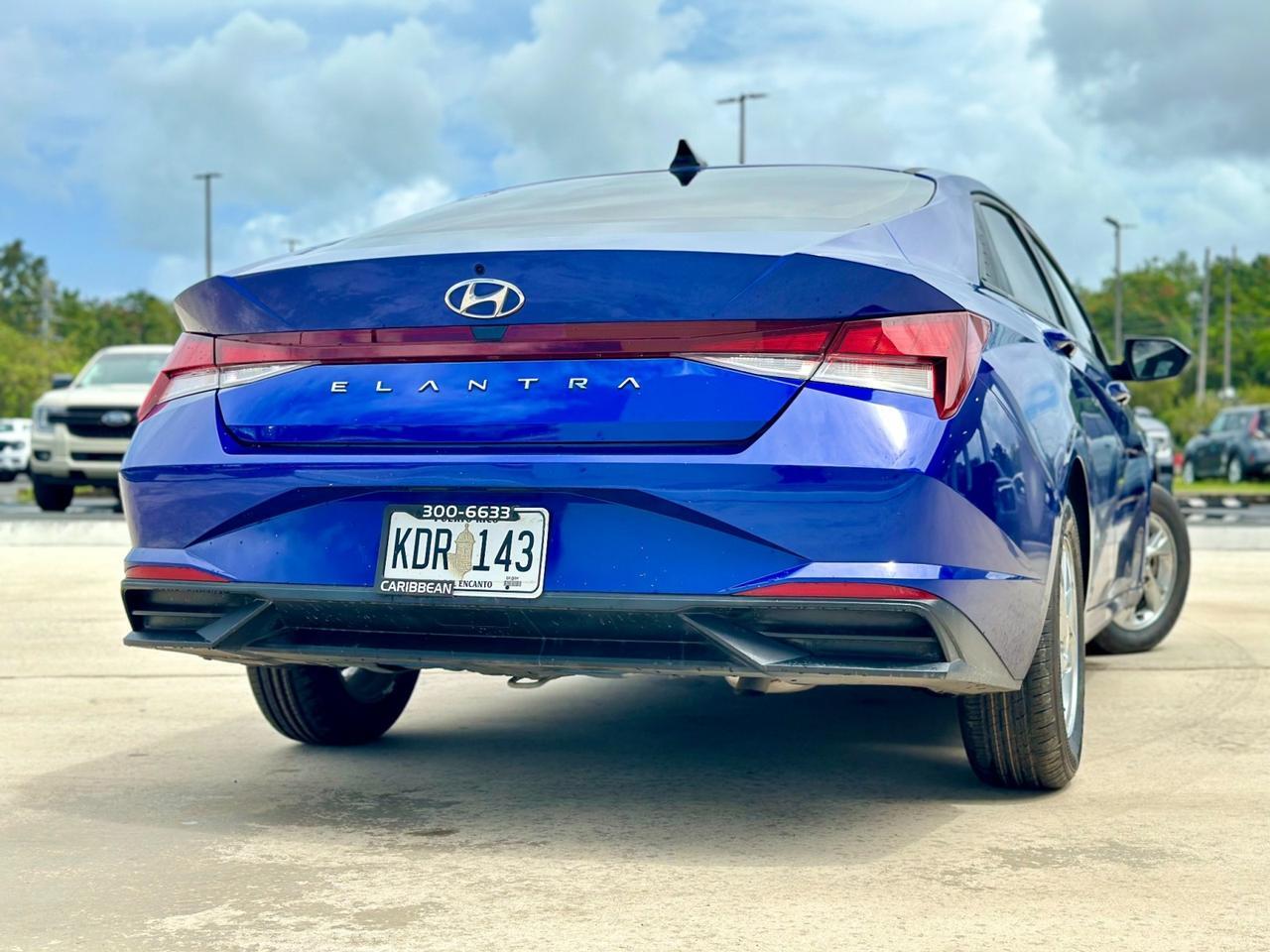 2023 Hyundai Elantra SE