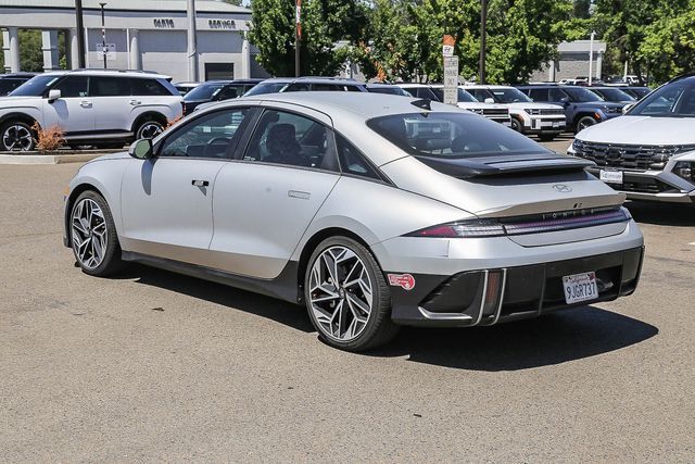 2023 Hyundai IONIQ 6 SEL 2023 Hyundai IONIQ 6 SEL