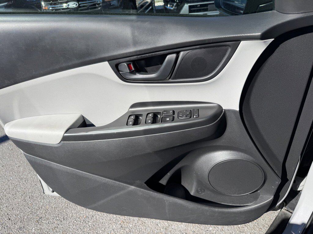 2023 Hyundai Kona SEL Johnson City TN 2023 Hyundai Kona SEL Johnson City TN