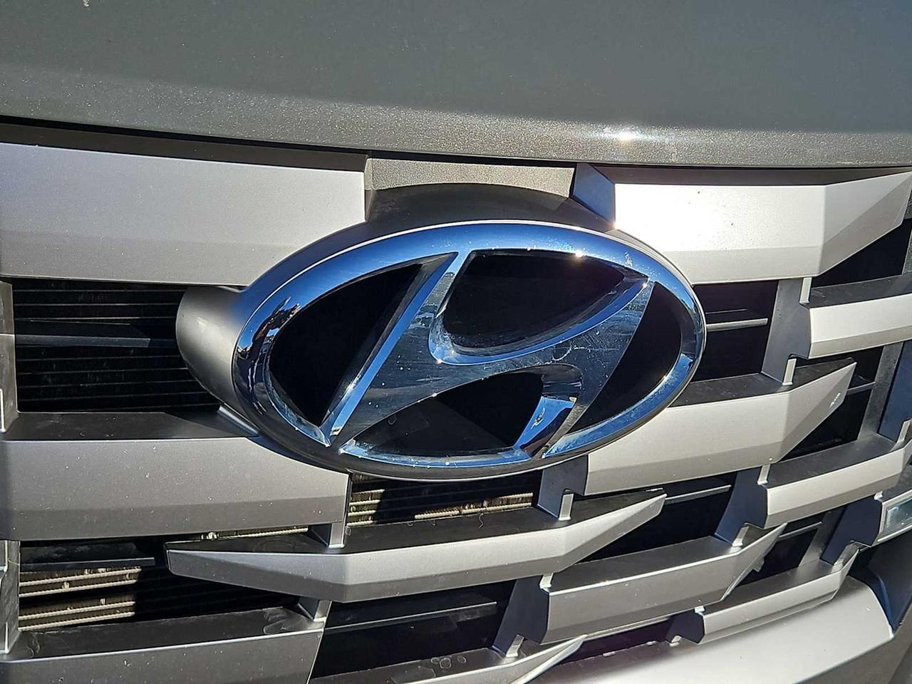 2023 Hyundai Santa Cruz SE Irving TX