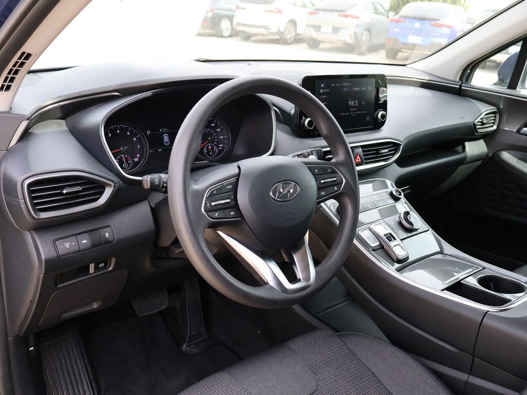 2023 Hyundai Santa Fe SE