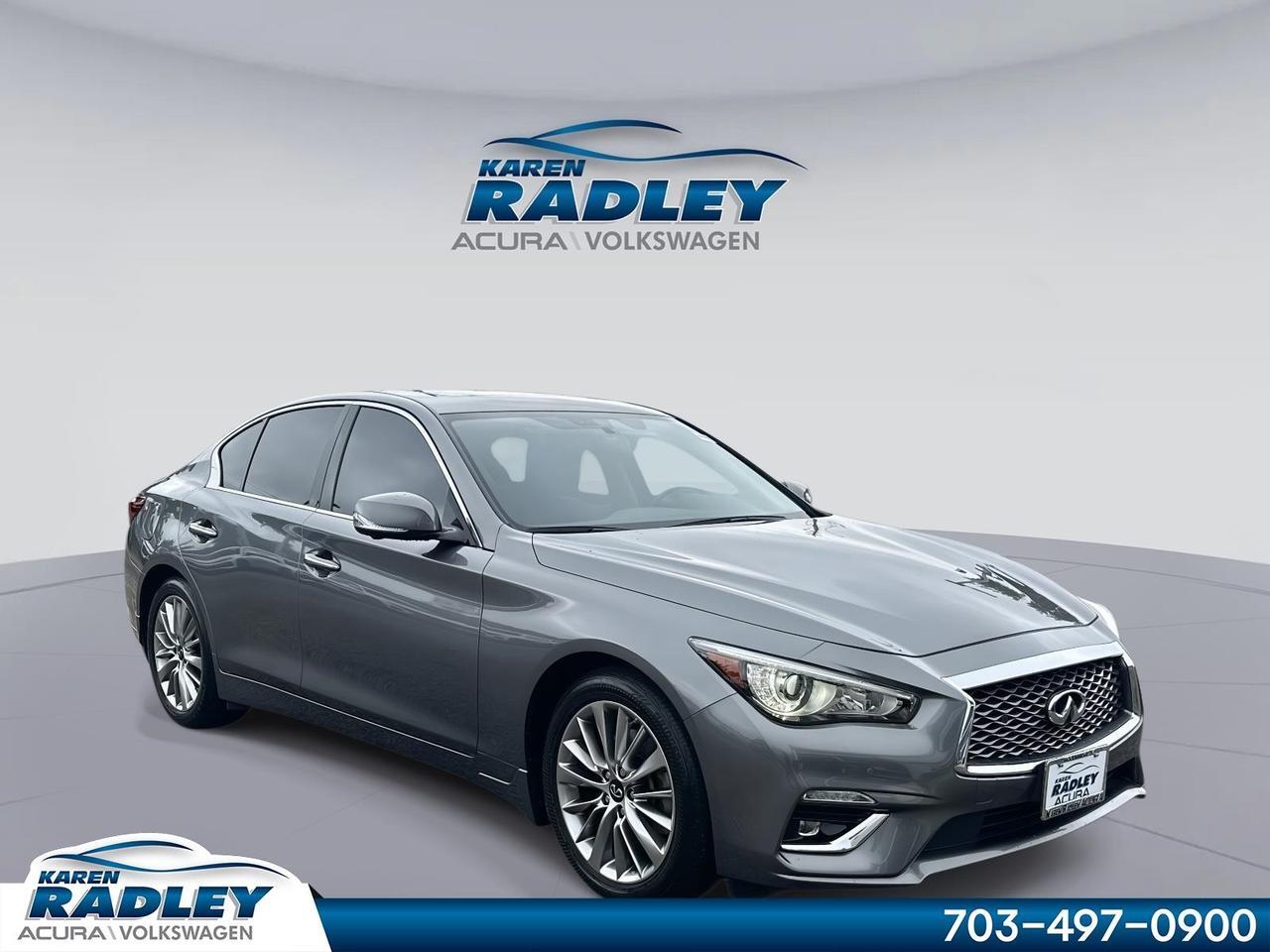 2023 INFINITI Q50 LUXE