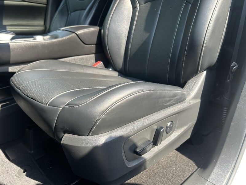 2023 INFINITI QX60 LUXE Webster MA 2023 INFINITI QX60 LUXE Webster MA