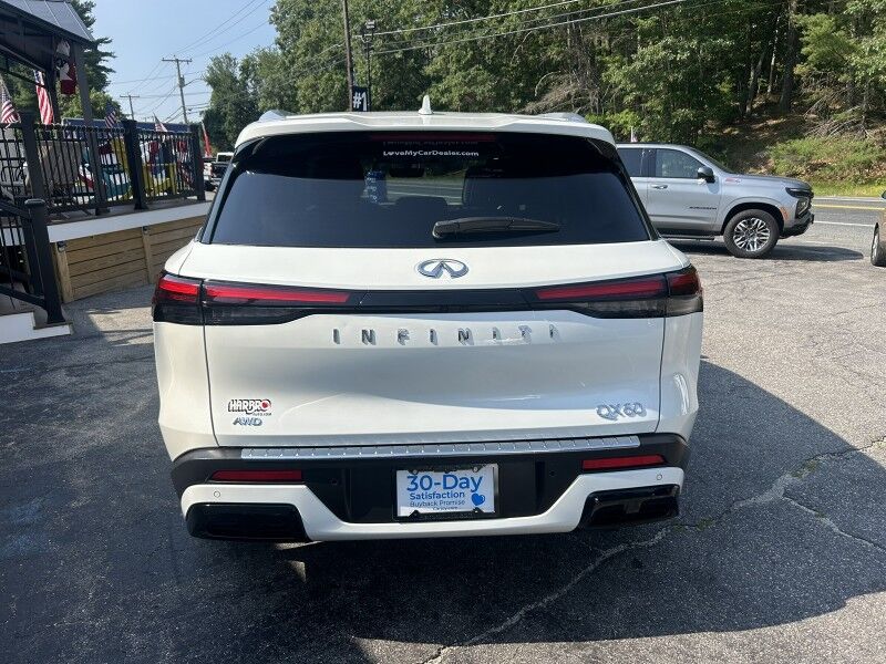 2023 INFINITI QX60 LUXE Webster MA 2023 INFINITI QX60 LUXE Webster MA
