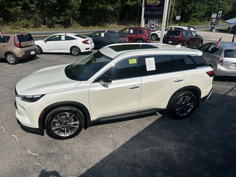 2023 INFINITI QX60 LUXE Webster MA 2023 INFINITI QX60 LUXE Webster MA