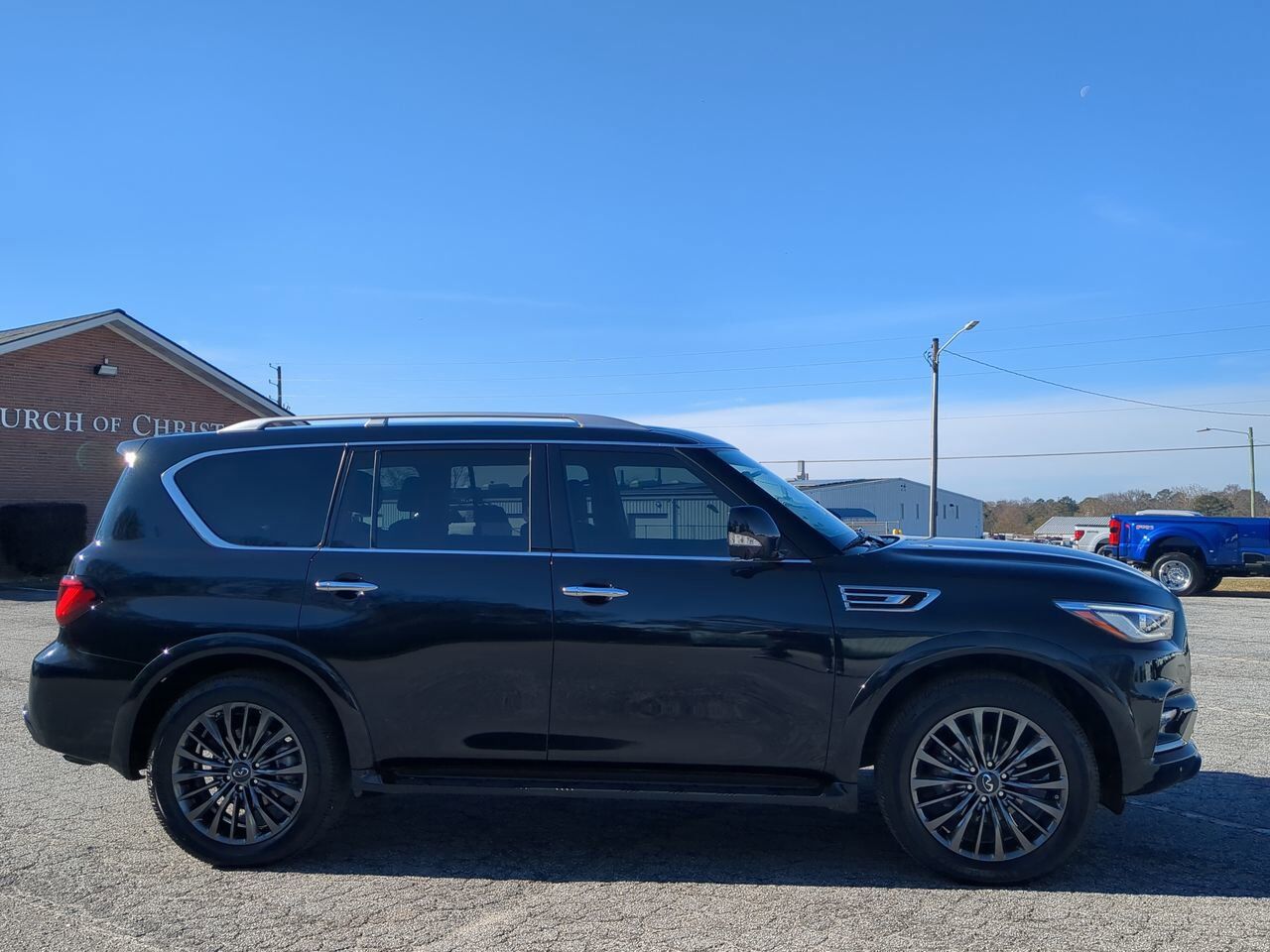 2023 INFINITI QX80 PREMIUM SELECT Appleton WI