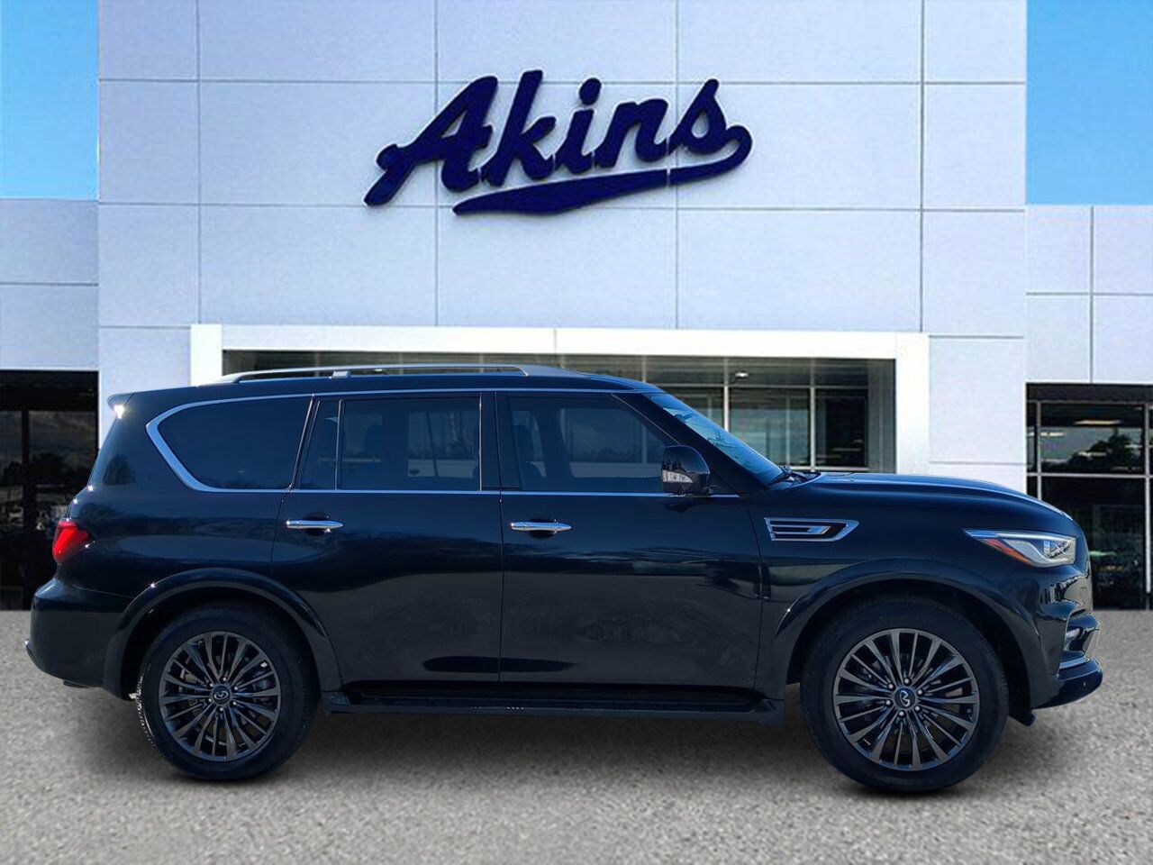 2023 INFINITI QX80 PREMIUM SELECT Appleton WI