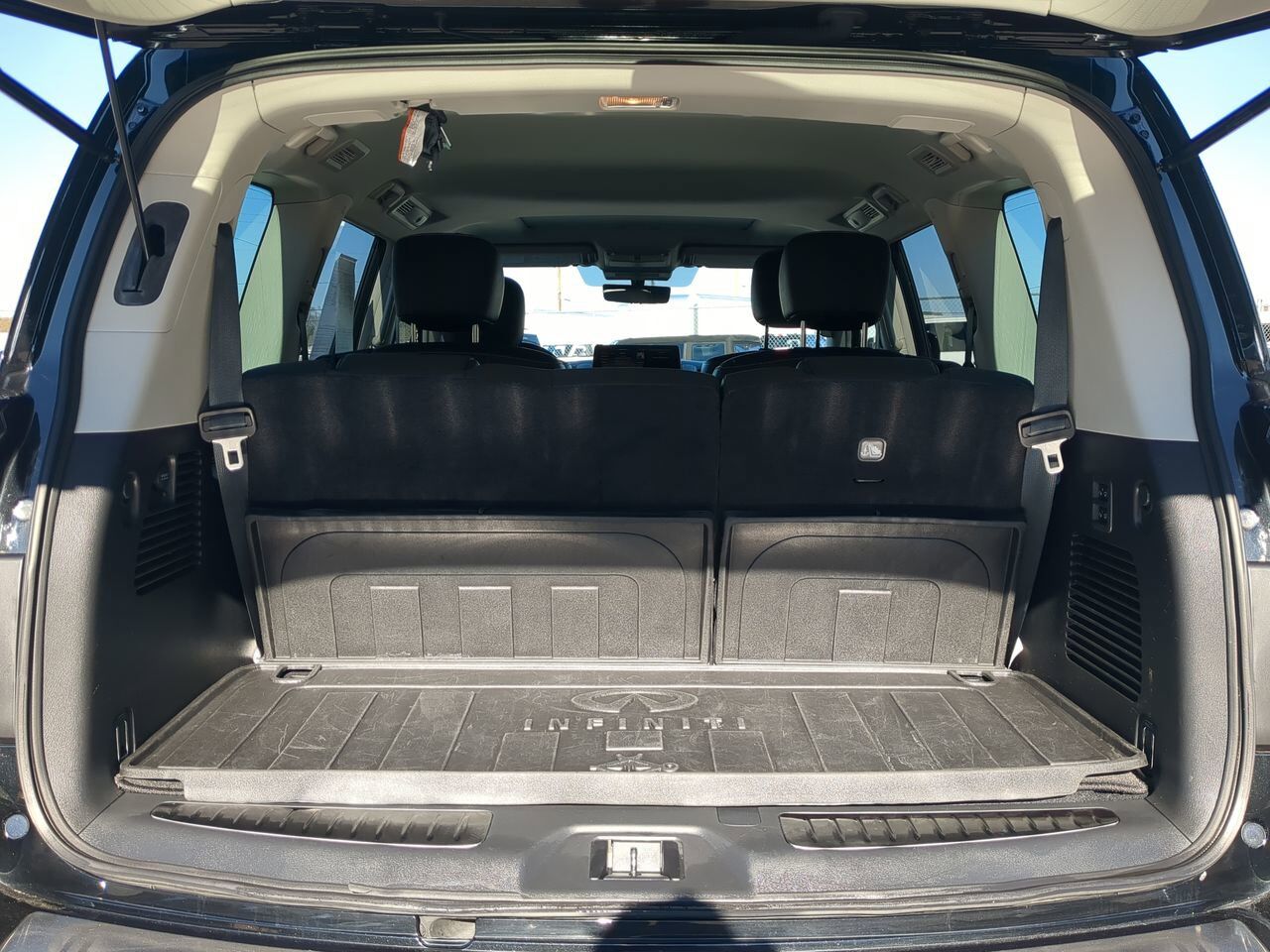 2023 INFINITI QX80 PREMIUM SELECT Appleton WI