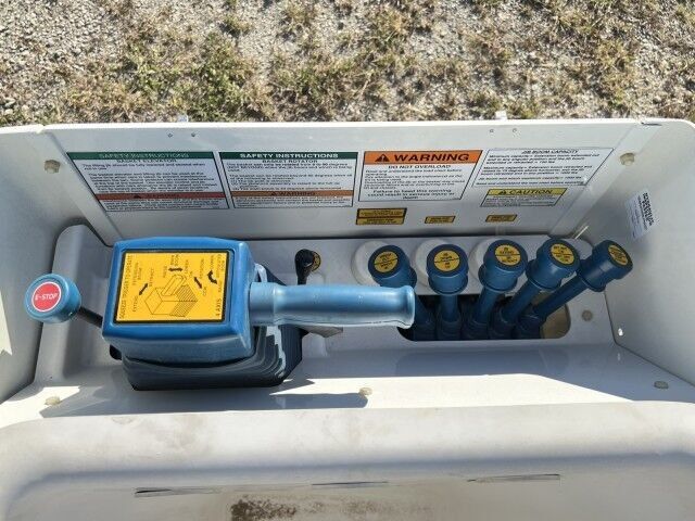 2023 International CV515 4x2 Dur-A-Lift DPM2-52DU 59' Working Height Insulated Bucket Truck Homestead FL 2023 International CV515 4x2 Dur-A-Lift DPM2-52DU 59' Working Height Insulated Bucket Truck Homestead FL