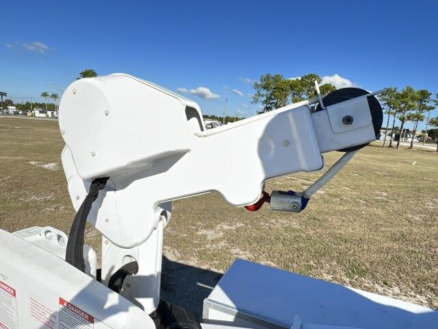 2023 International CV515 4x2 Dur-A-Lift DPM2-52DU 59' Working Height Insulated Bucket Truck Homestead FL 2023 International CV515 4x2 Dur-A-Lift DPM2-52DU 59' Working Height Insulated Bucket Truck Homestead FL