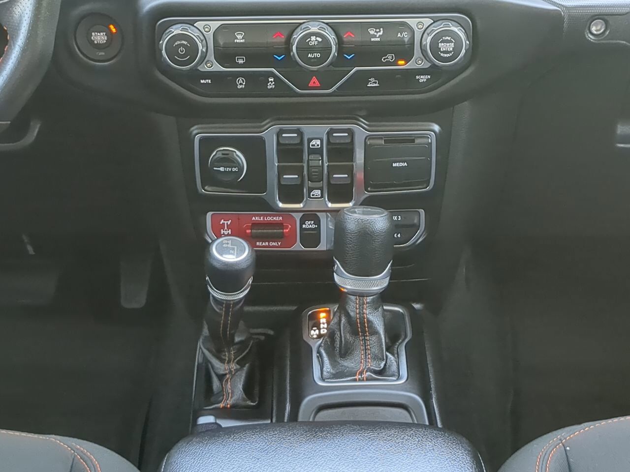 2023 Jeep Gladiator Mojave Appleton WI