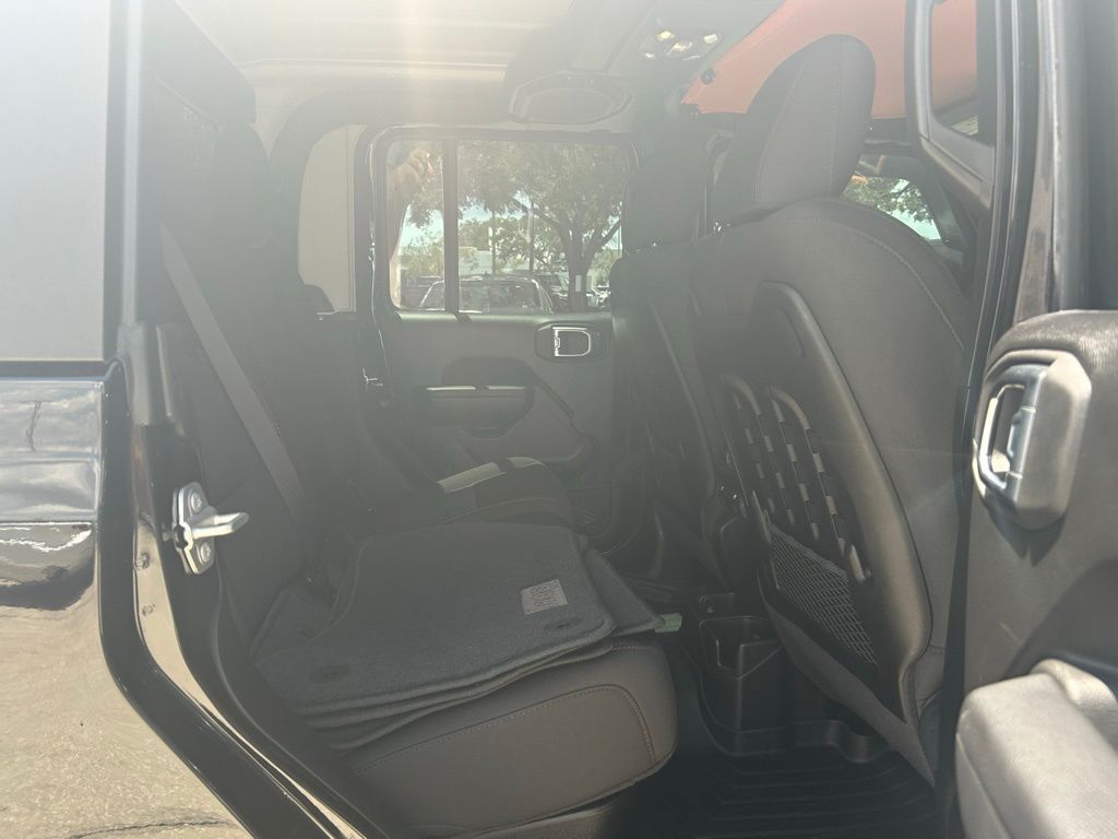 2023 Jeep Gladiator Mojave Tampa FL
