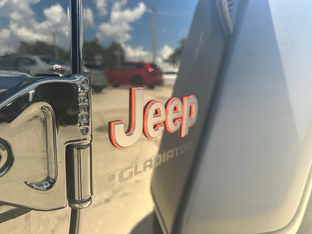 2023 Jeep Gladiator Mojave Tampa FL